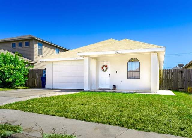 Property at 1903 Port Edwards Ave, Laredo, TX 78045, 3 beds, 2.5 baths