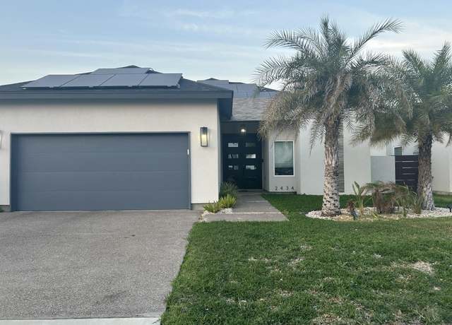 Property at 2434 Lucia Ct, Laredo, TX 78041, 3 beds, 2.5 baths