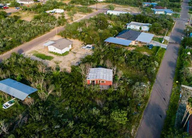 Property at 5216 Victoria Ln, Zapata, TX 78076