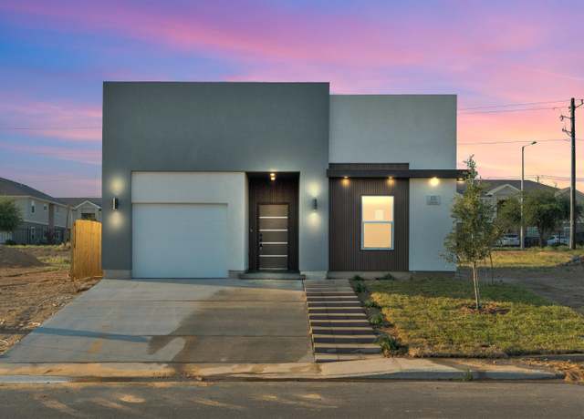 Property at 128 Lusitano Dr, Laredo, TX 78046, 3 beds, 2 baths