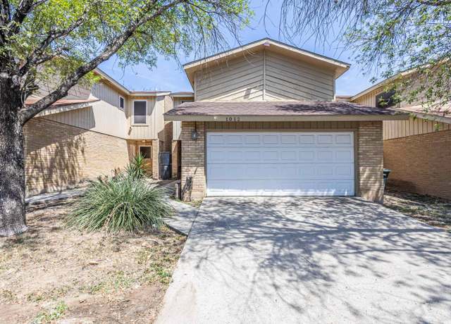 Property at 1012 Castle Heights Dr, Laredo, TX 78041, 3 beds, 2.5 baths