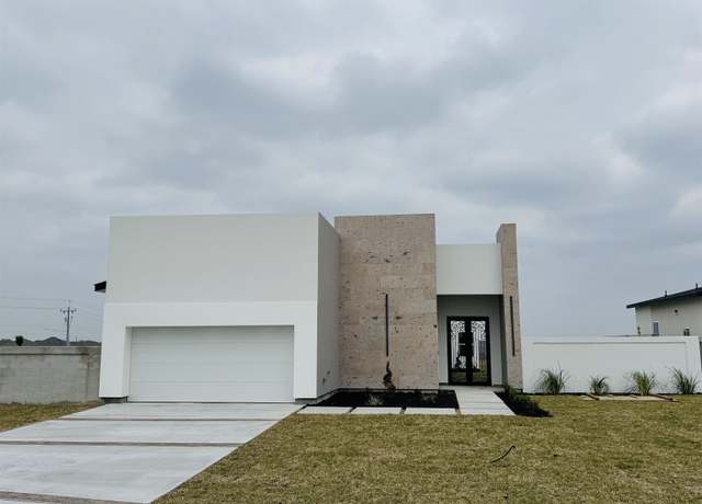 Property at 1511 Ocio Dr, Laredo, TX 78045, 4 beds, 4.5 baths