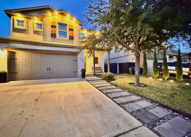 Property at 11324 Sierra Gorda Dr, Laredo, TX 78045, 4 beds, 3 baths