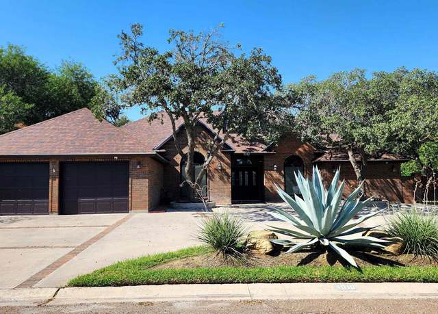 Property at 1010 Faldo Dr, Laredo, TX 78045, 4 beds, 4 baths