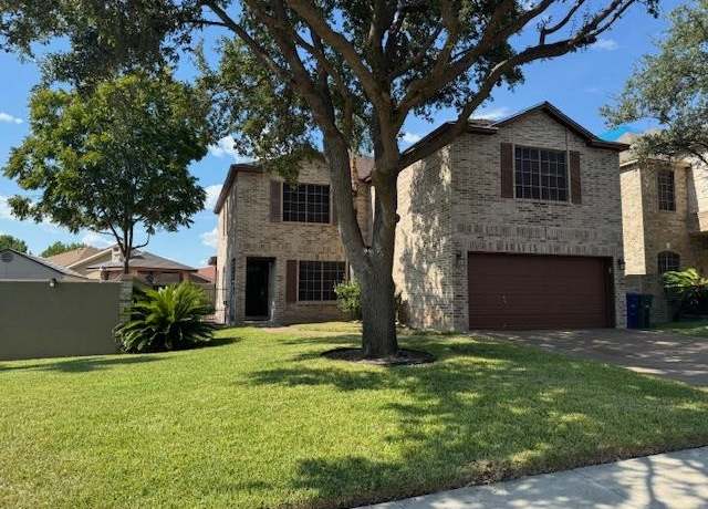 Property at 2806 Centenario Dr, Laredo, TX 78045, 3 beds, 2.5 baths