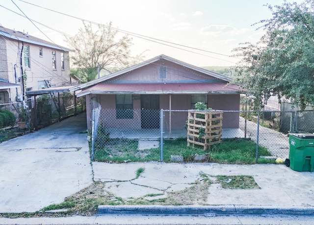 Property at 2612 Los Martinez Dr, Laredo, TX 78041, 4 beds, 3 baths
