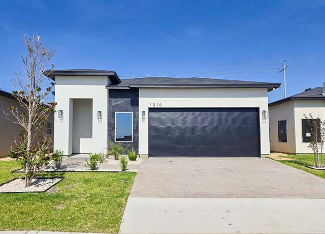 Property at 1010 Noyola Loop, Laredo, TX 78046, 4 beds, 2 baths