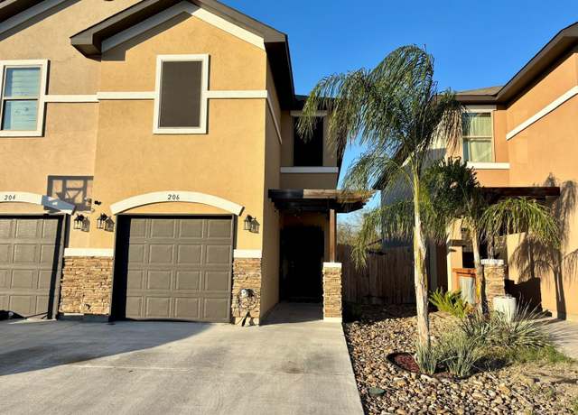 Property at 206 Welland Dr #206, Laredo, TX 78045, 3 beds, 2.5 baths