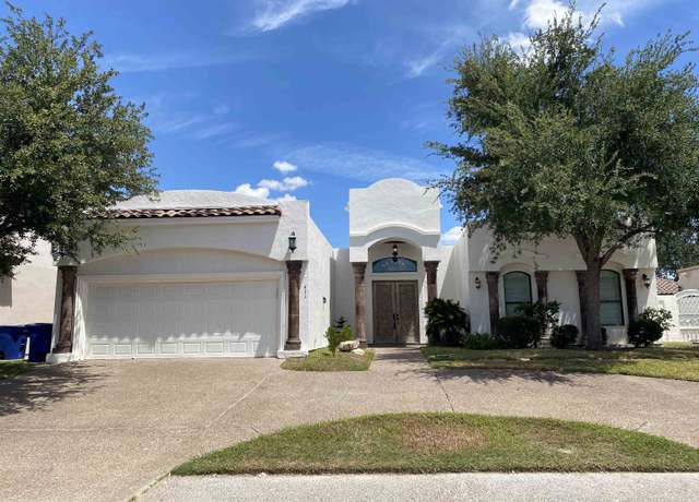 Property at 411 Lake Nakuru Ct, Laredo, TX 78041, 3 beds, 4.5 baths