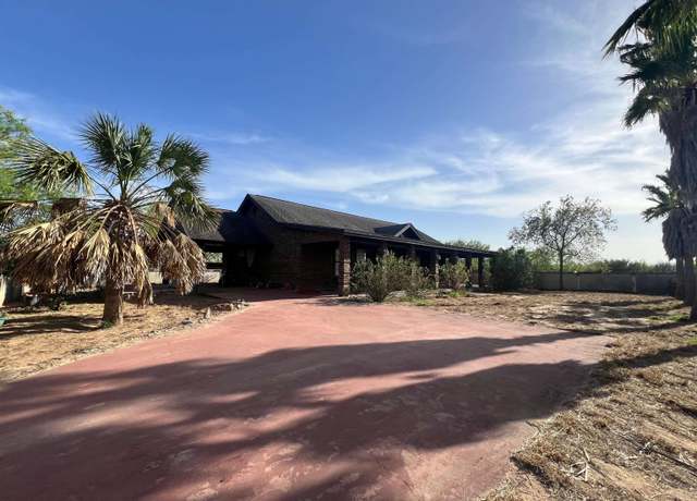 Property at 143 Meza Salinas Rd, Zapata, TX 78076, 3 beds, 3.5 baths