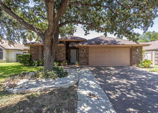 Property at 1128 Quail Hollow Lp Loop, Laredo, TX 78045, 3 beds, 3 baths