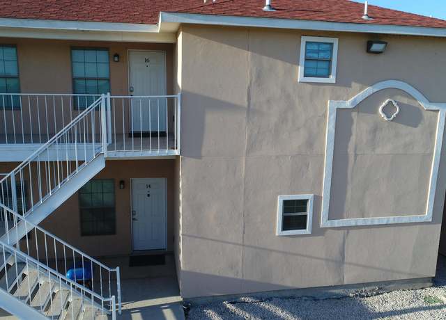 Property at 391 Riverside Dr #16, Eagle Pass, TX 78852, 2 beds, 2 baths