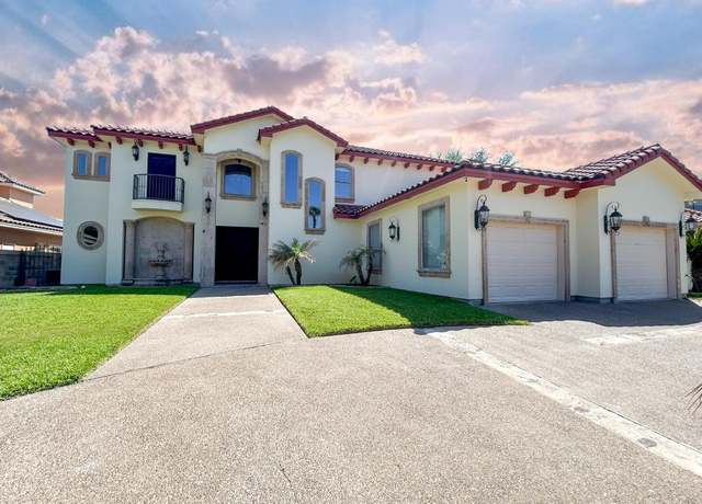 Property at 421 Emerald Lake Dr, Laredo, TX 78041, 4 beds, 3.5 baths