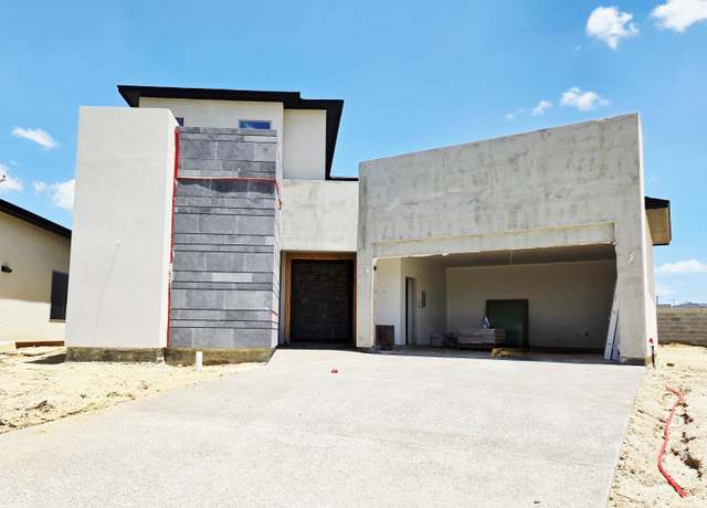 Property at 1110 Noyola Loop, Laredo, TX 78046, 5 beds, 2.5 baths