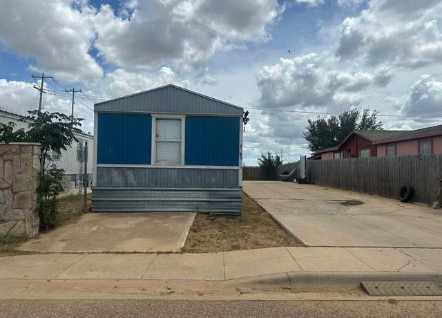 Property at 7045 Balcones Dr, Laredo, TX 78046, 3 beds, 2 baths