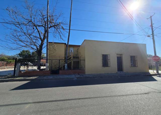 Property at 319 Hidalgo St, Laredo, TX 78040, 6 beds, 4 baths
