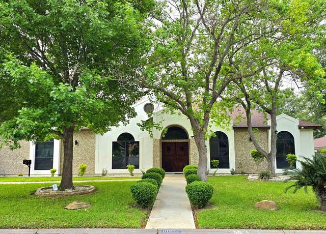 Property at 1027 Burke Dr, Laredo, TX 78045, 4 beds, 3 baths