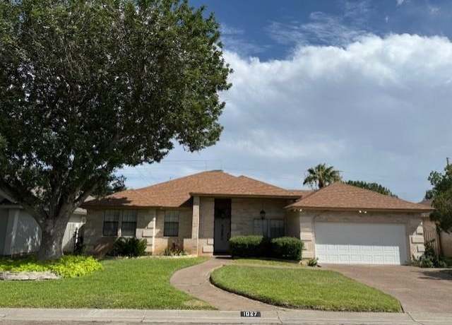 Property at 1027 Faldo Dr, Laredo, TX 78045, 5 beds, 3 baths