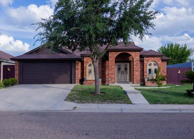 Property at 213 Charreada Dr, Laredo, TX 78045, 3 beds, 2.5 baths