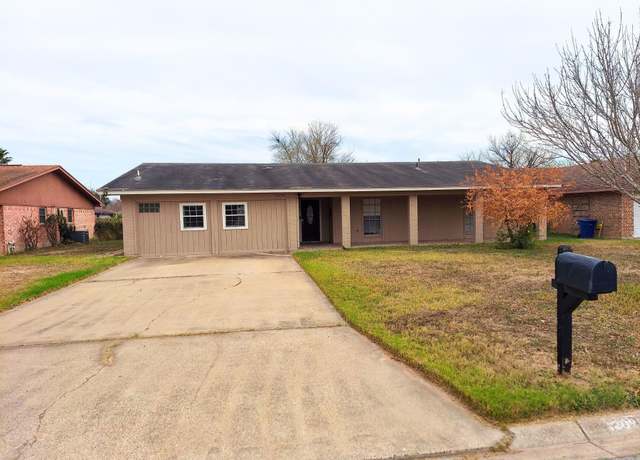 Property at 2820 N 28th St, Mcallen, TX 78501, 4 beds, 3 baths