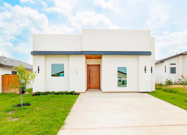 Property at 131 Faith Dr, Laredo, TX 78043, 4 beds, 2.5 baths