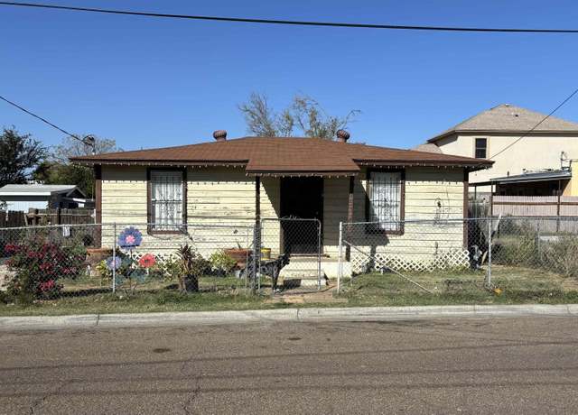 Property at 916 Guerrero St, Laredo, TX 78043, 2 beds, 1 bath