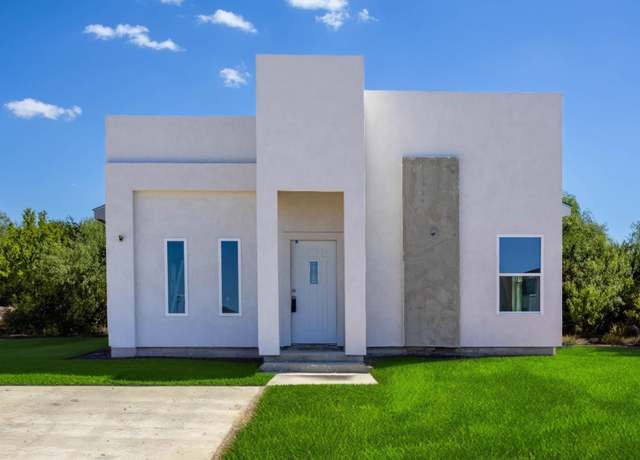 Property at 5107 Galicia Ln, Laredo, TX 78046, 3 beds, 2 baths