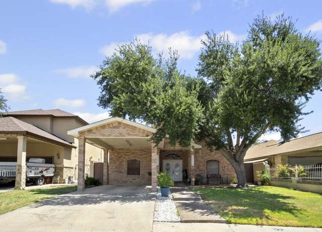 Property at 109 North Ave, Laredo, TX 78045, 3 beds, 2.5 baths