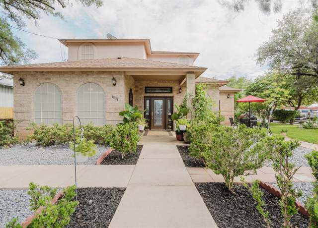 Property at 1901 Piedra China St, Laredo, TX 78043, 3 beds, 3 baths