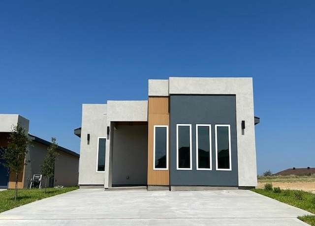 Property at 5017 Servando Dr, Laredo, TX 78046, 3 beds, 2 baths