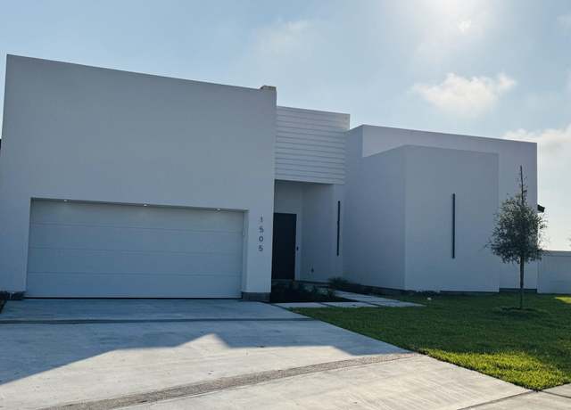 Property at 1505 Ocio Dr, Laredo, TX 78045, 4 beds, 4.5 baths