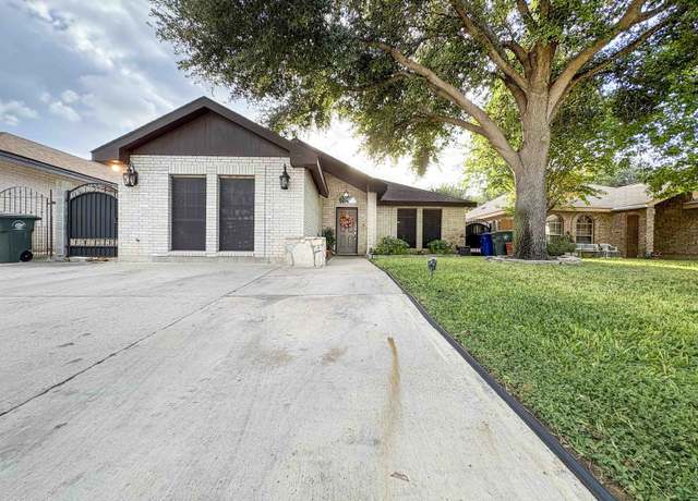 Property at 124 Knoll Ave, Laredo, TX, 3 beds, 2 baths
