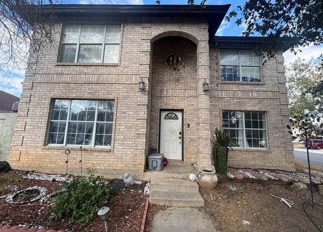 Property at 12601 River Bend Cir, Laredo, TX 78045, 3 beds, 2.5 baths