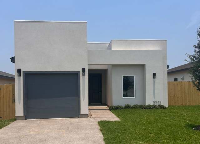 Property at 5926 Heather Loop, Laredo, TX 78043, 3 beds, 2.5 baths
