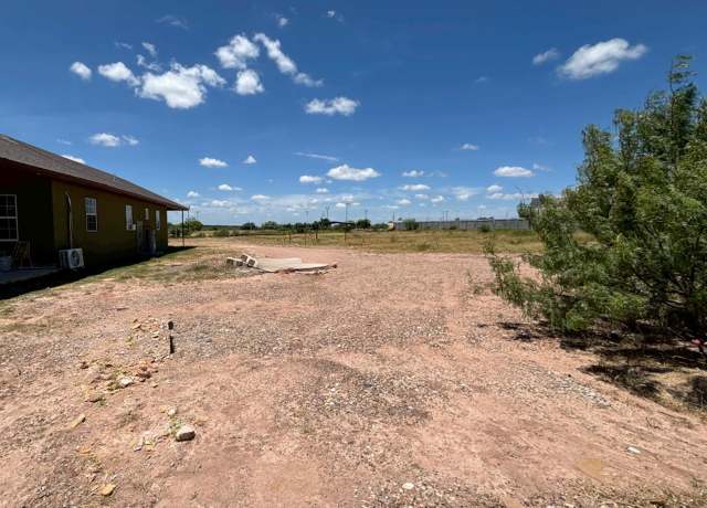 Property at 8227 Mejia Rd, Laredo, TX 78043