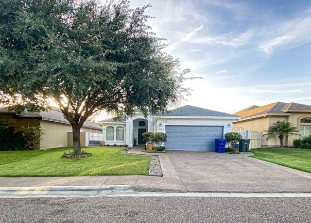 Property at 2064 Lima Lp, Laredo, TX 78045, 3 beds, 2.5 baths