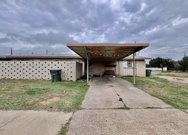 Property at 704 Banyan Ct Ct W Unit B, Laredo, TX 78041, 3 beds, 2 baths