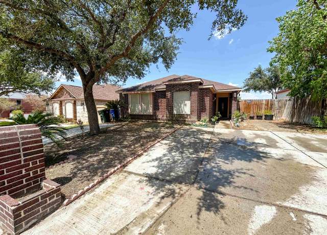 Property at 2835 Emory Lp, Laredo, TX 78043, 3 beds, 2 baths