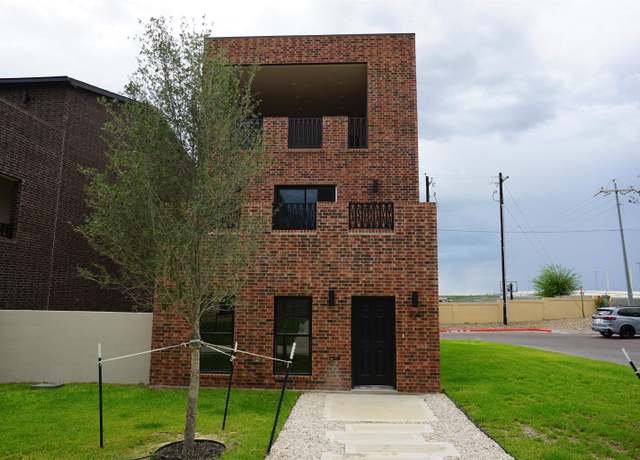 Property at 210 Veracruz Dr #309, Laredo, TX 78045, 3 beds, 2.5 baths