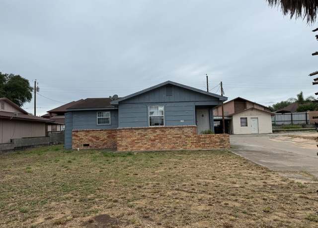 Property at 2153 Willow Cove Dr, Zapata, TX 78076, 2 beds, 1 bath