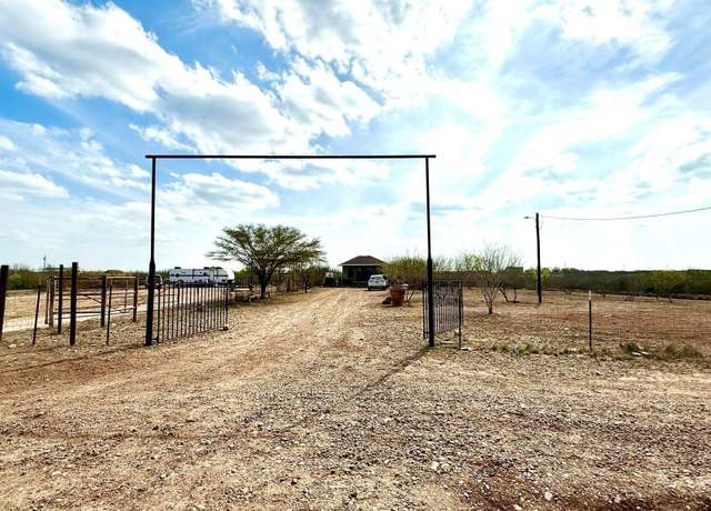Property at 152 Camino Veracruz Rd, Laredo, TX 78045