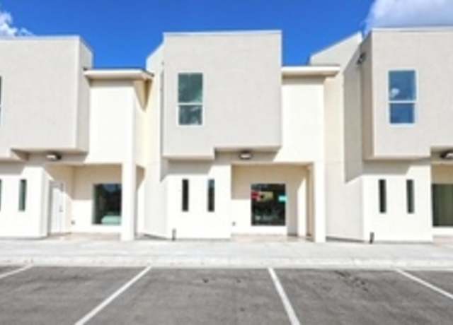 Property at 504 Gale Ct Unit D -402, Laredo, TX 78045, 3 beds, 2.5 baths