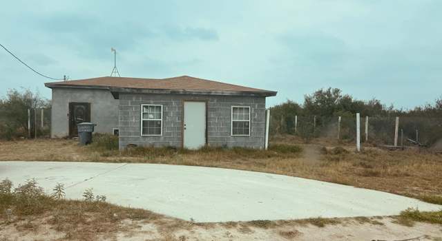 Photo of 134 E Alvarado Ln, Laredo, TX 78043