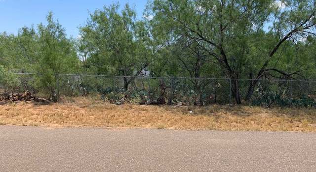 Photo of 108 Uvalde St, Encinal, TX 78019