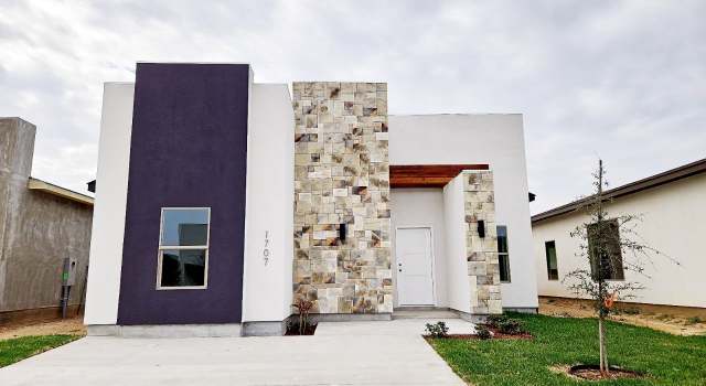 Photo of 1707 Lomas Del Sur Blvd, Laredo, TX 78046
