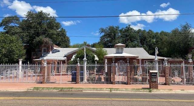 Photo of 1420 Corpus Christi St, Laredo, TX 78040