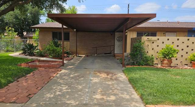 Photo of 703 Banyan Ct Ct W, Laredo, TX 78045