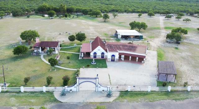 Photo of 2035 Garland Rd, Laredo, TX 78045