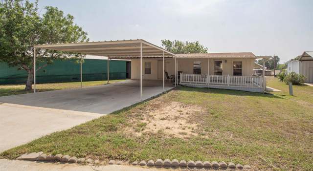 Photo of 108 Autumn Ln, Zapata, TX 78076