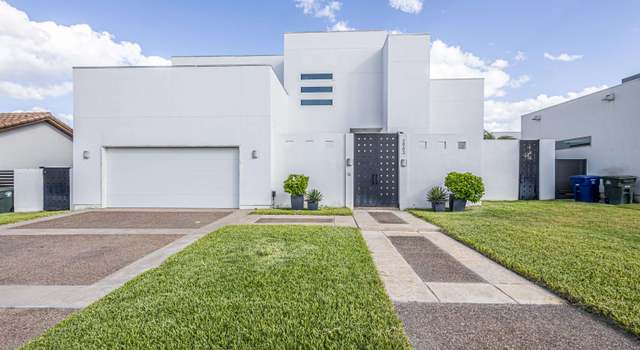 Photo of 2903 Dickinson Dr, Laredo, TX 78045